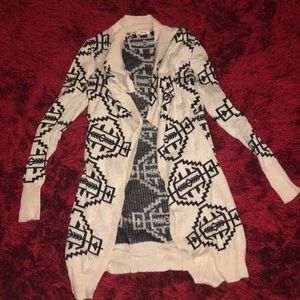 Sweater size small never worn